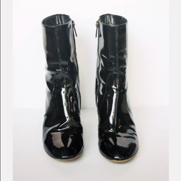 AQUATALIA PATENT LEATHER ANKLE BOOTS - Picture 5 of 7